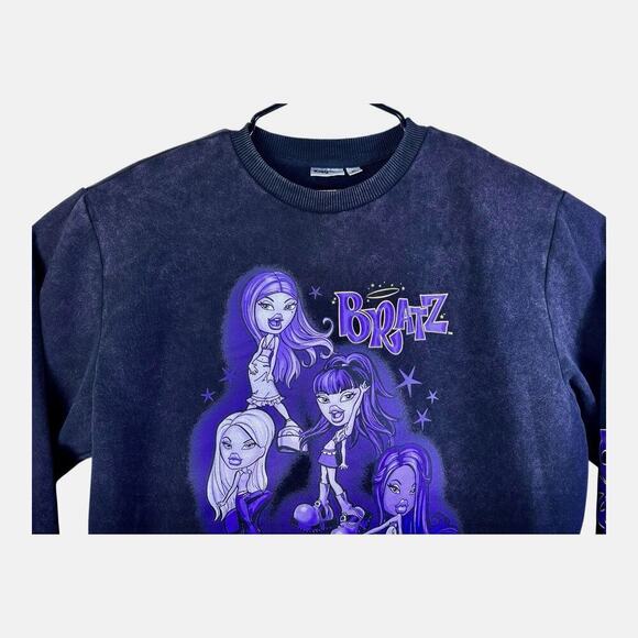 BRATZ Y2K Black Crewneck Pullover Oversized Graphic Sweatshirt Sz M - Picture 2 of 12
